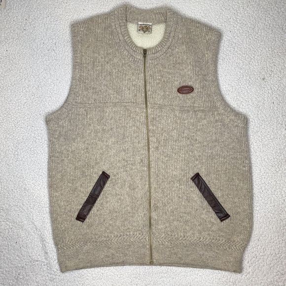 McDonald Of New Zealand Other - McDonald Of New Zealand Sherpa Lined Wool Knitted Vest: Size Medium
